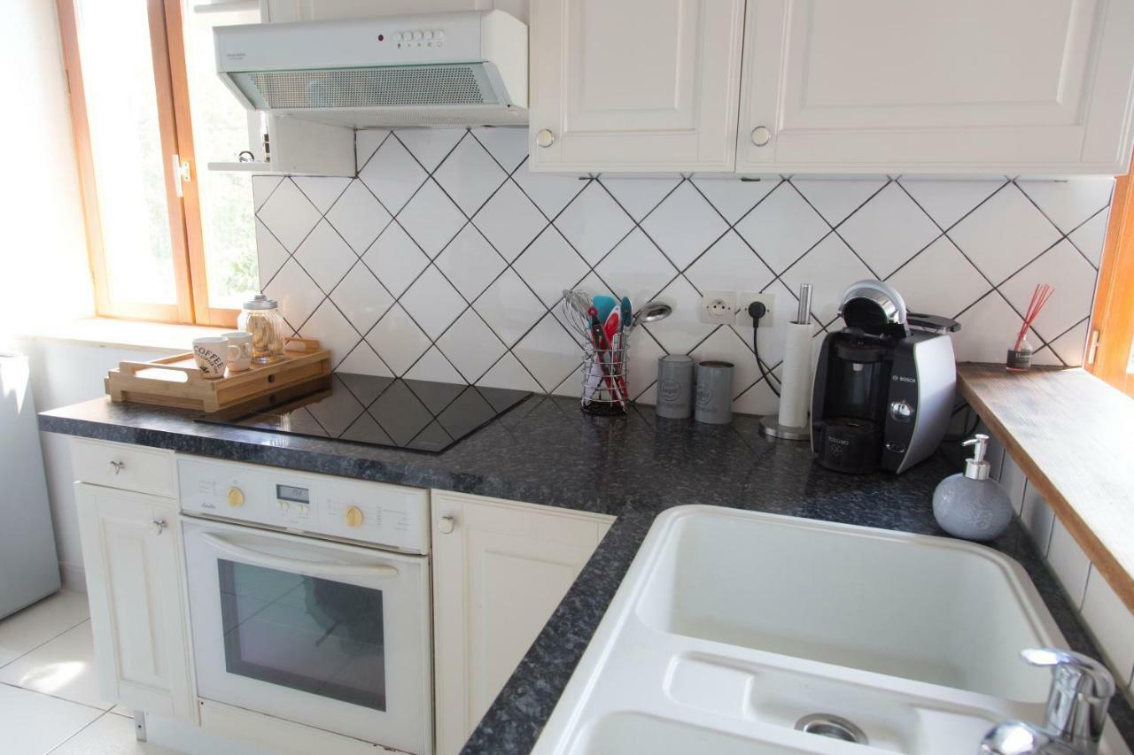 Duplex De Charmes N°1 Auxerre. Apartment Luaran gambar