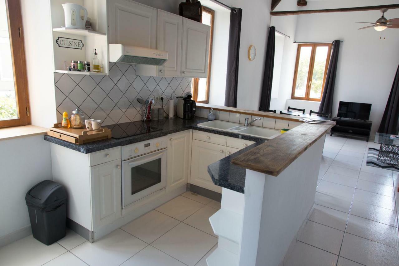 Duplex De Charmes N°1 Auxerre. Apartment Luaran gambar