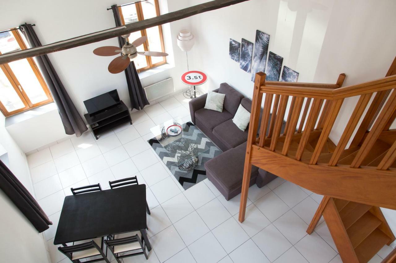 Duplex De Charmes N°1 Auxerre. Apartment Luaran gambar