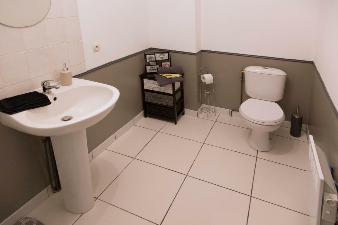 Duplex De Charmes N°1 Auxerre. Apartment Luaran gambar